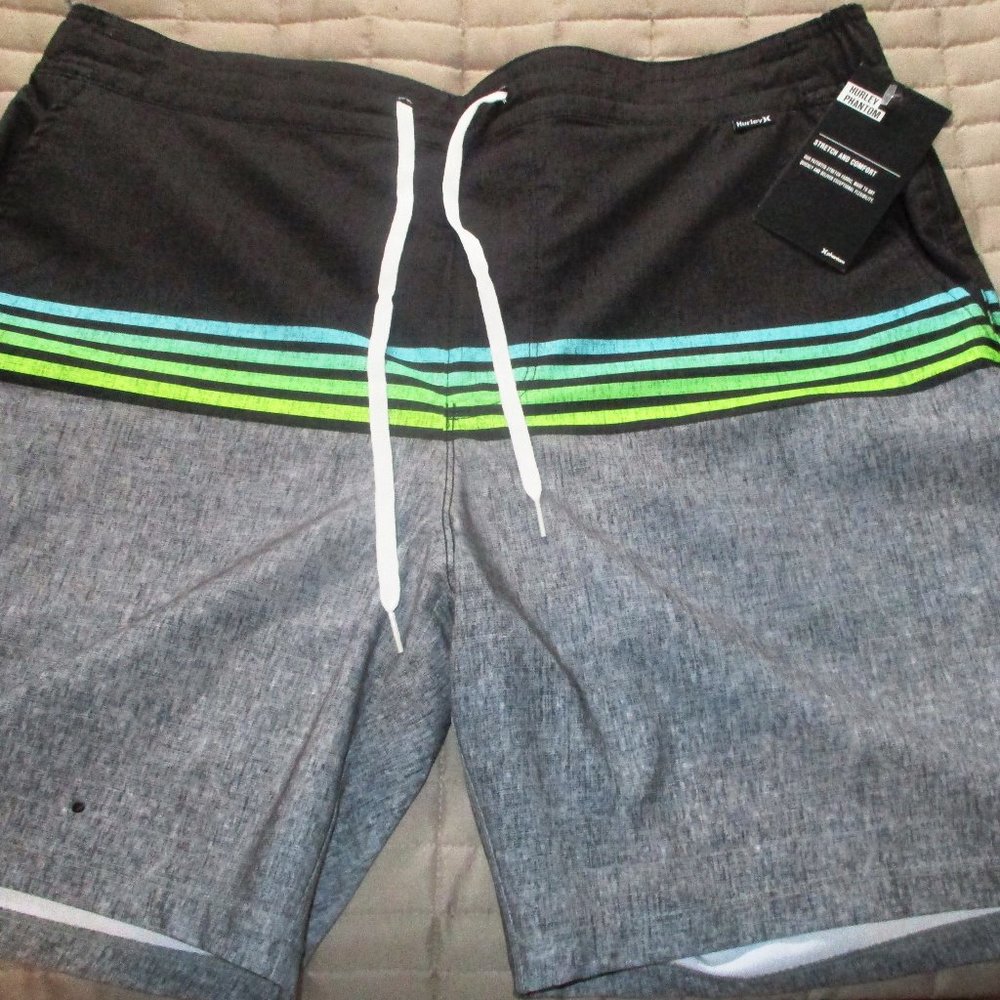 NEW NWT Mens Hurley Phantom Board Shorts, Gray/Bla